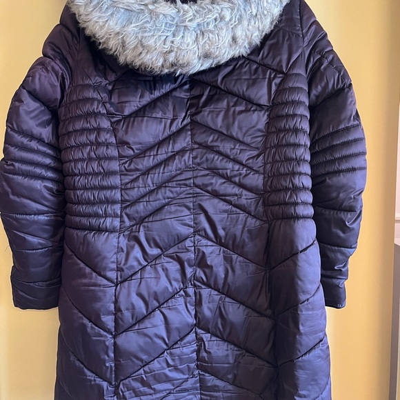 Laundry by Shelli Segal Womens 3/4 Puffer Jacket with Detachable Faux Fur Hood - Picture 8 of 11